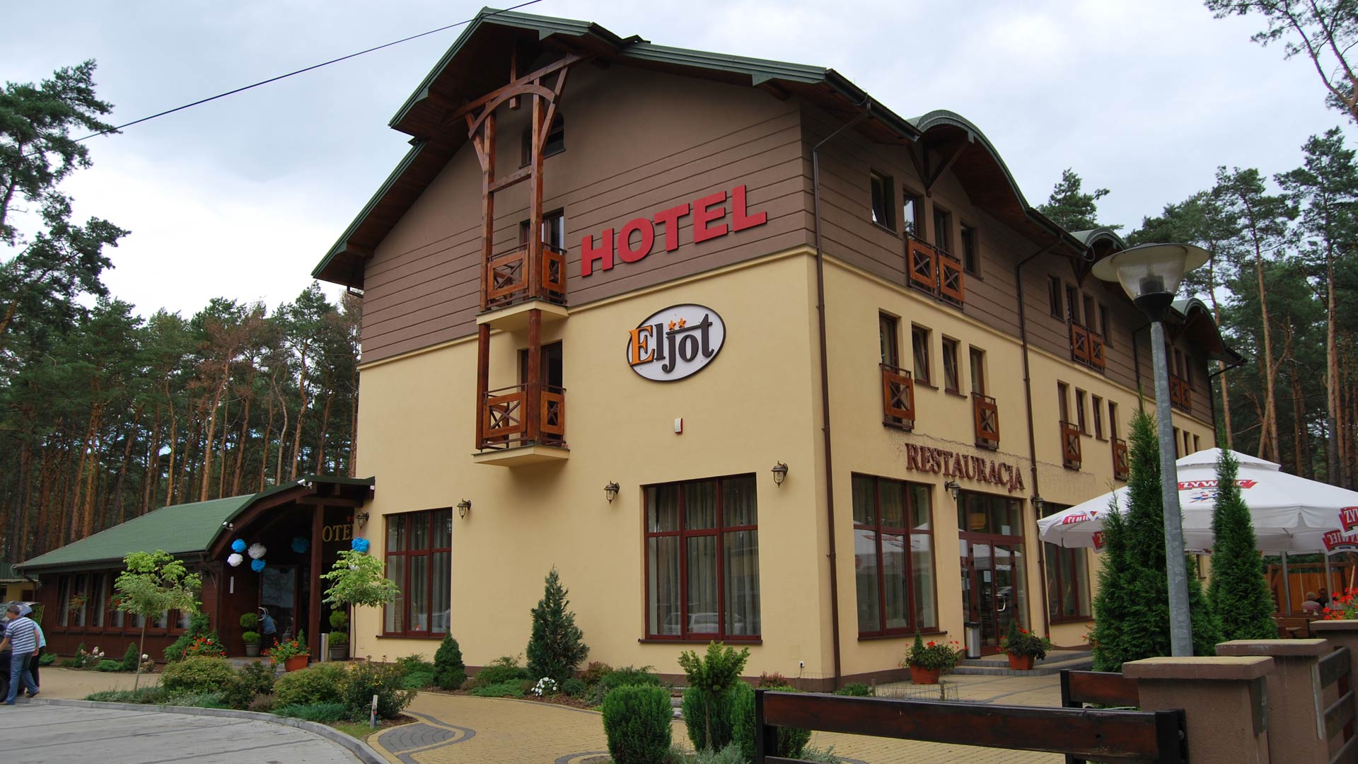 Hotel zimmer Suiten Resort Restaurant in Kielce Polen